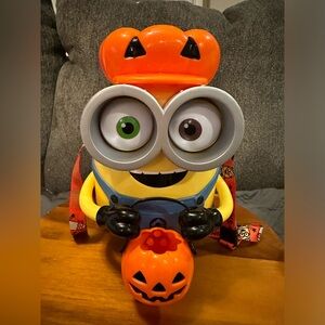 Universal Studios Minion Popcorn Bucket Halloween Pumpkin Trick or Treat 2023